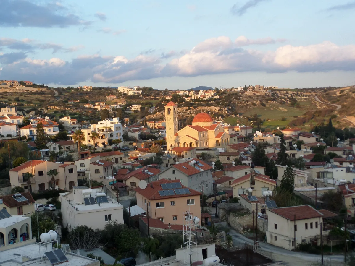 Agios Tychonas