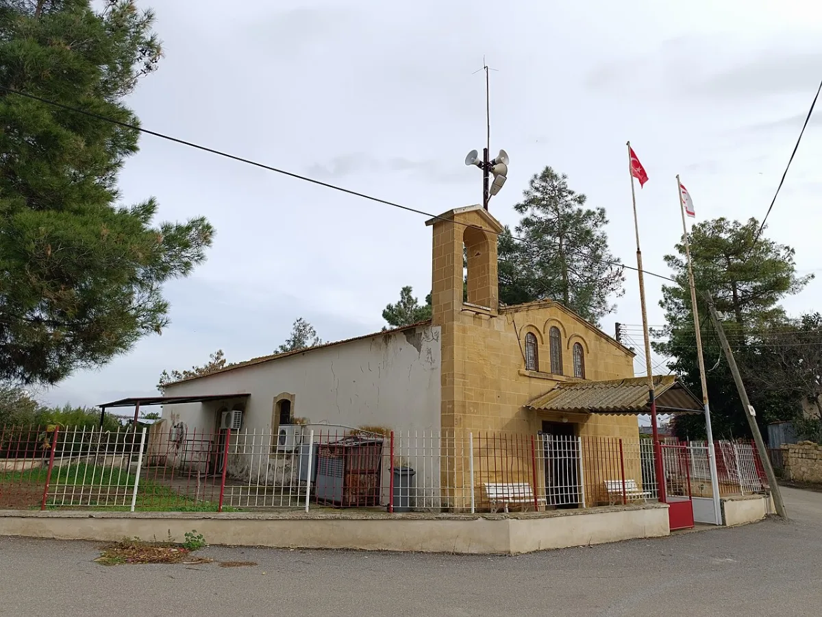 Avlona