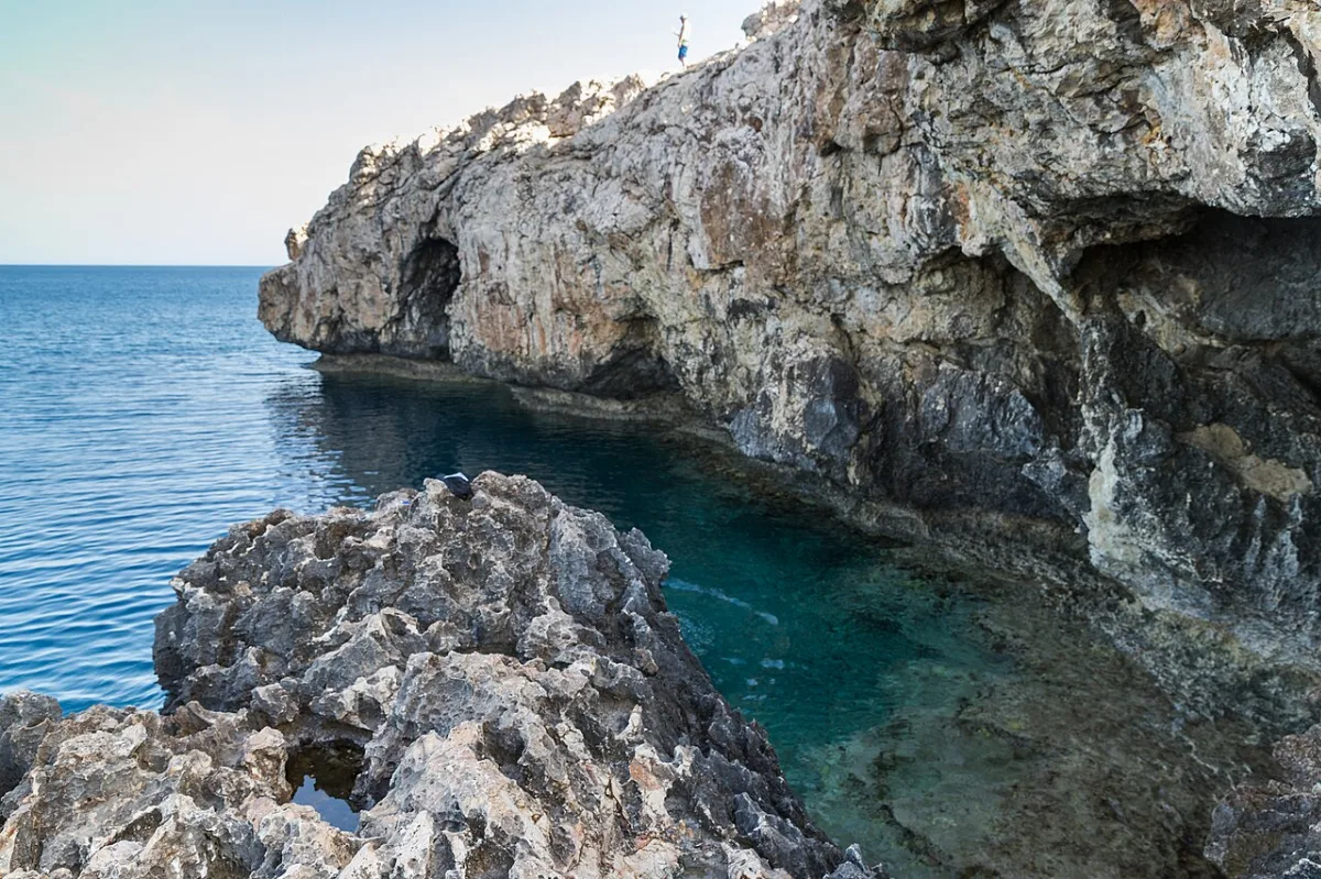 Ayioi Anargyroi Cave