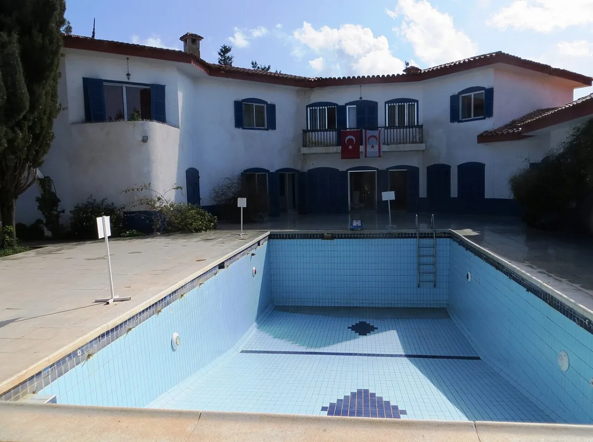 Blue House