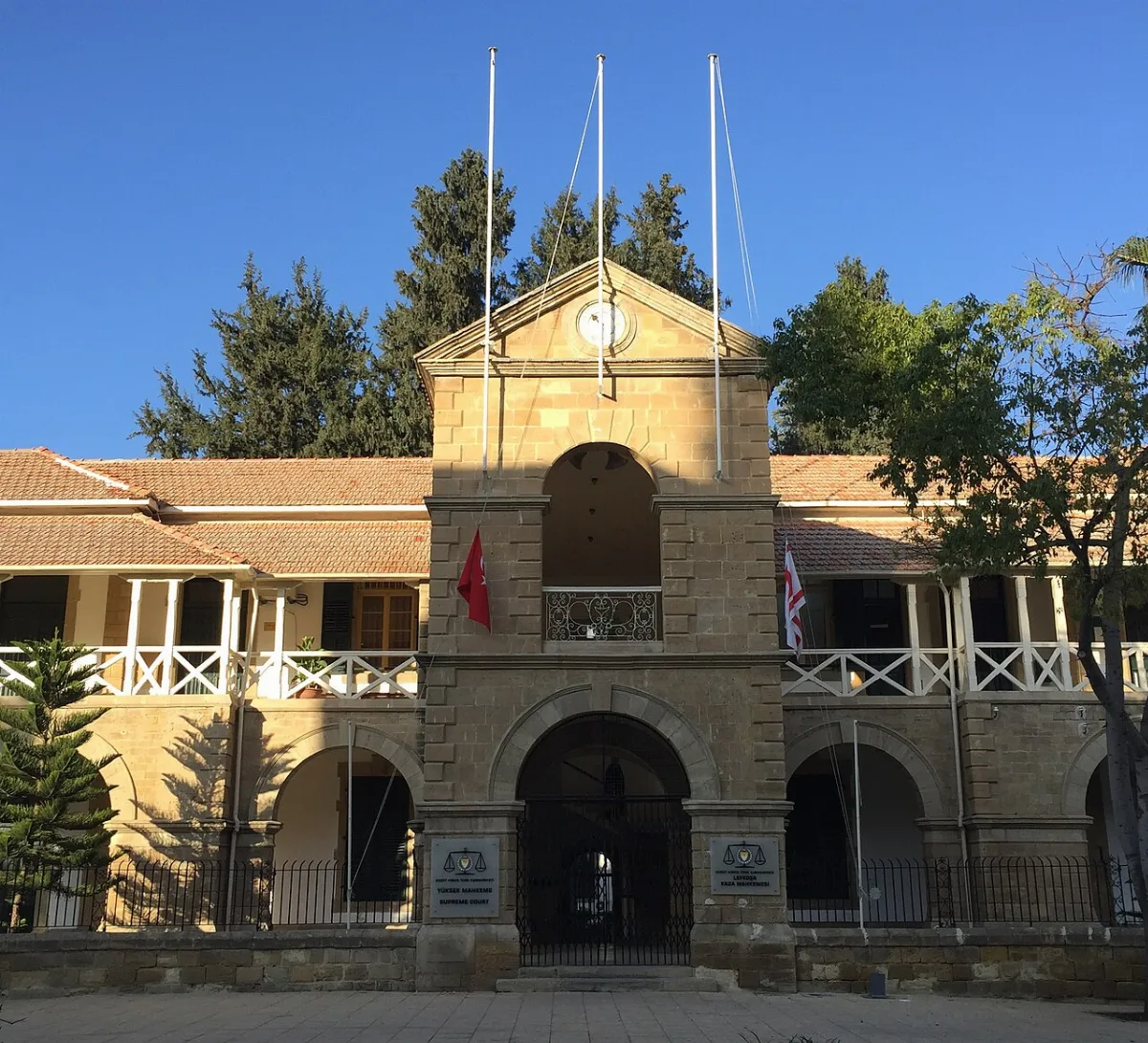 British Colonial Law Courts