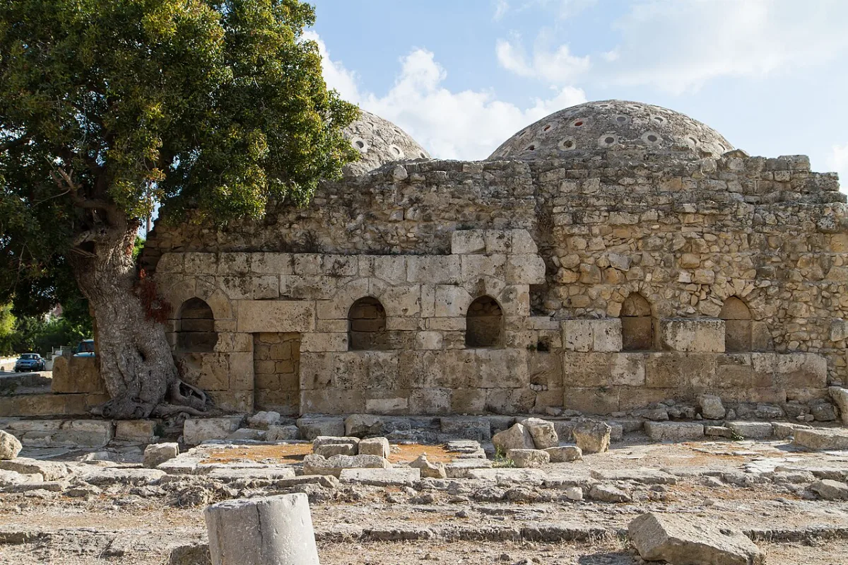 Medieval baths (1191-1489)