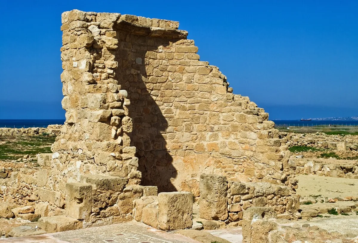 The House of Theseus, Cyprus